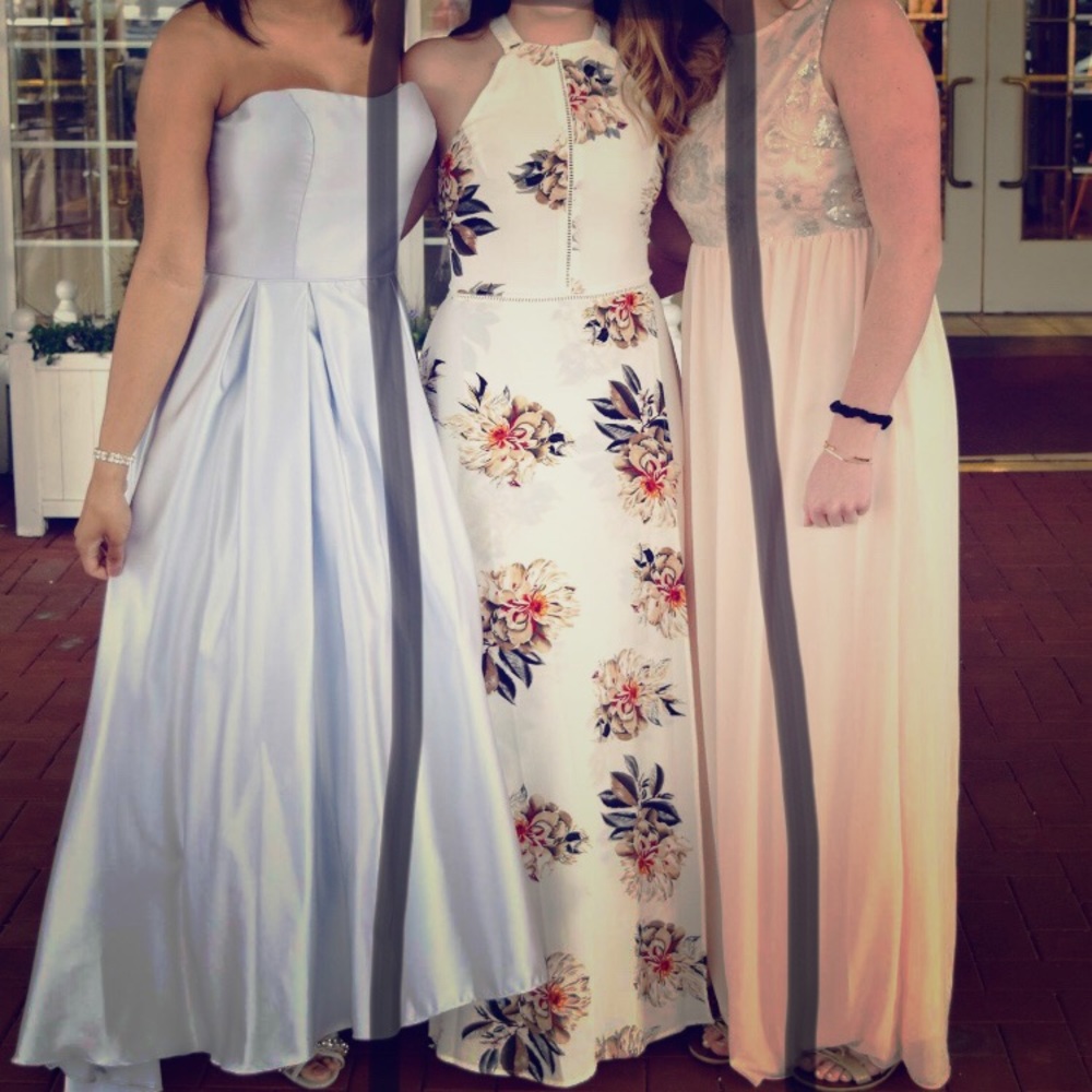 White Floral Floor-length Formal Dress